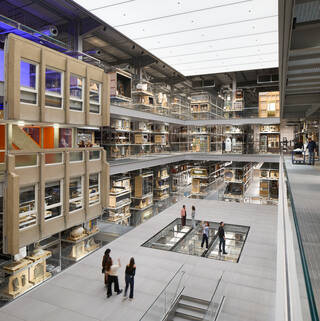 V&A East Storehouse photo